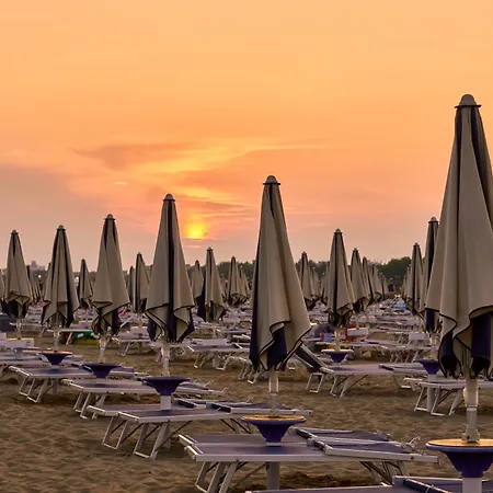 Apartman Enjoy A Relaxing Terrace In Pineda *